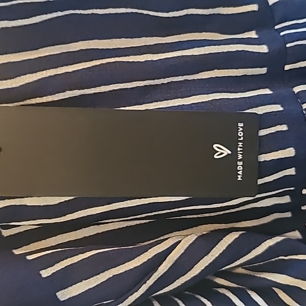 Lulus dress - Picture 2 of 2